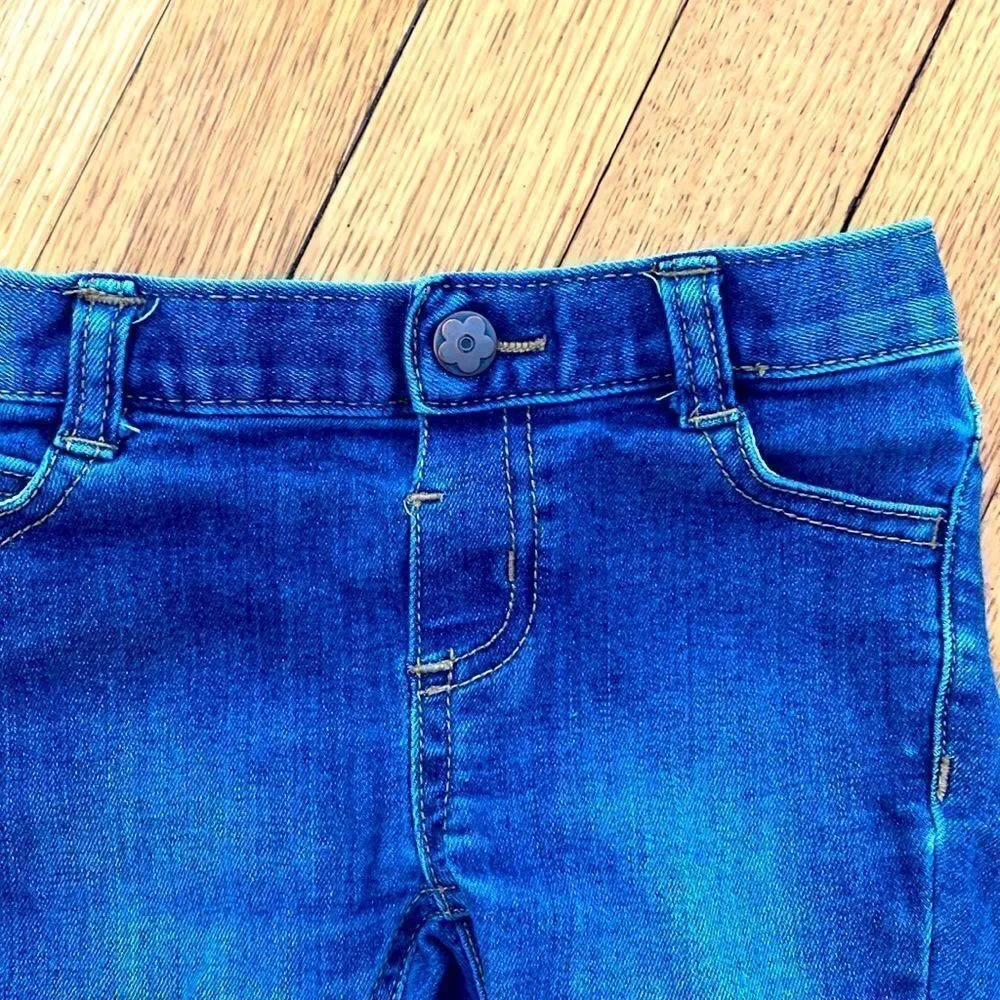 3/$15 Girls skinny Jeans